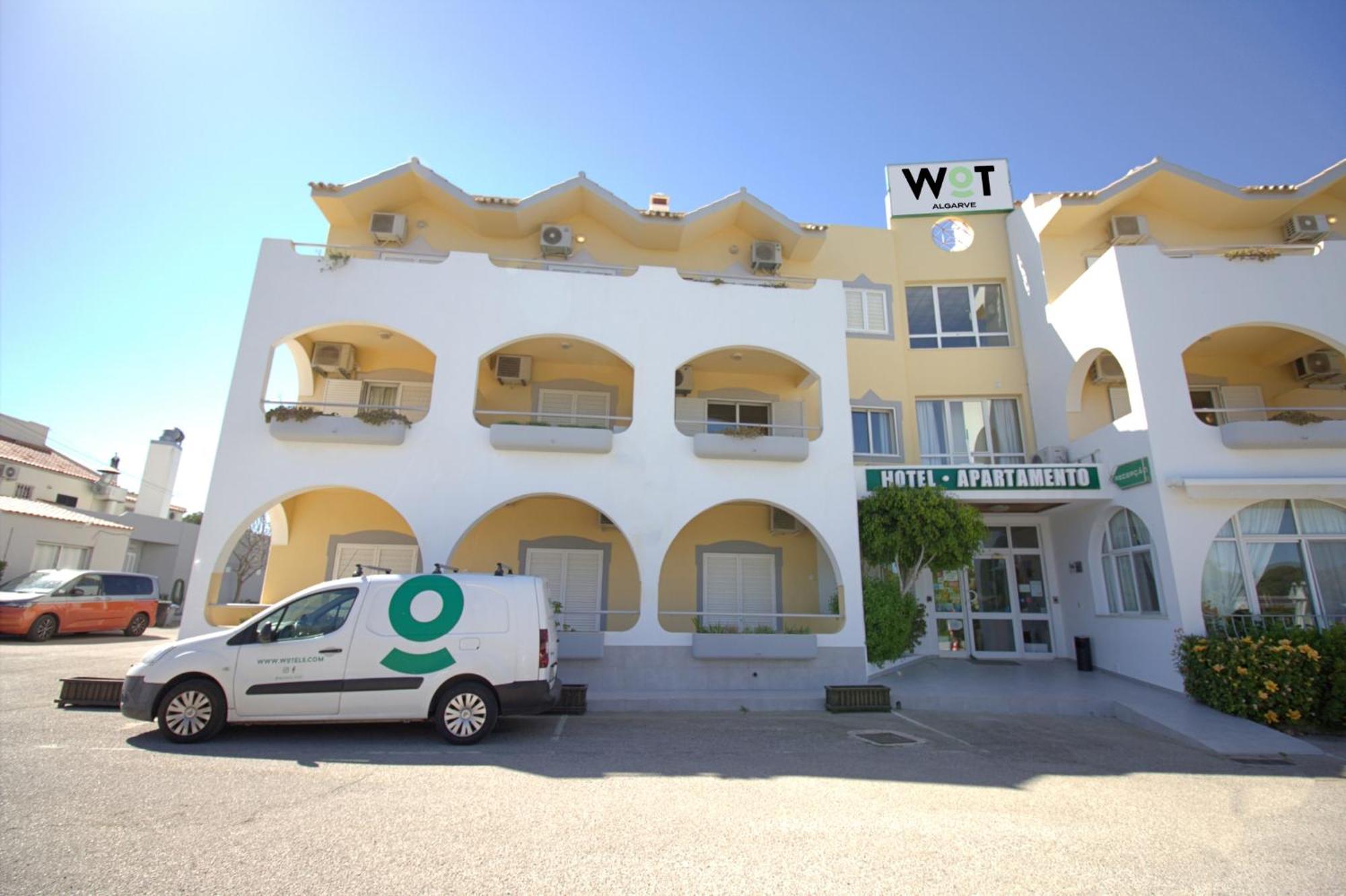 Отель Wot Algarve Алмансил Экстерьер фото